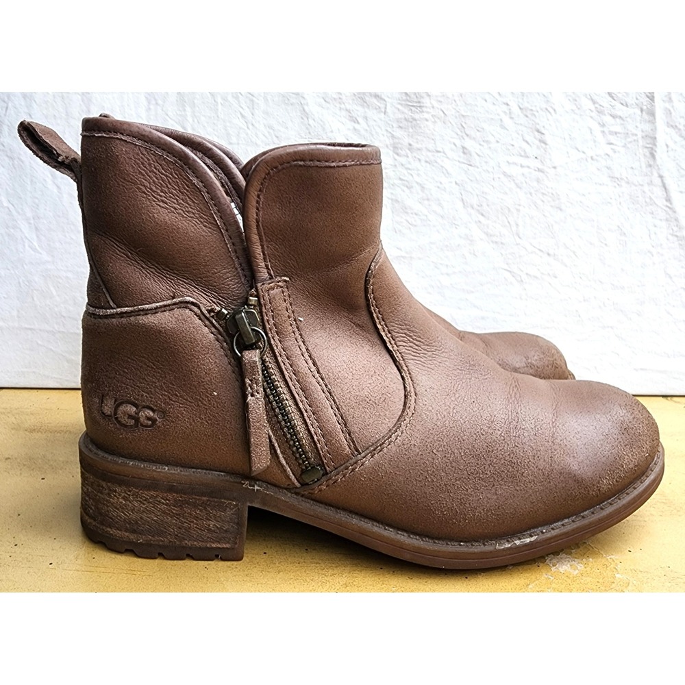 UGG Lavelle EU 36.5 US 5.5 Brown Leather Shearling Lined Ankle Side Zip Boots